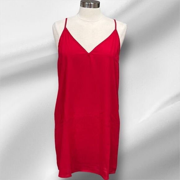 THREE EIGHTY TWO Women’s Ruffled Dress in the Size Large in the Color Red - Picture 5 of 14